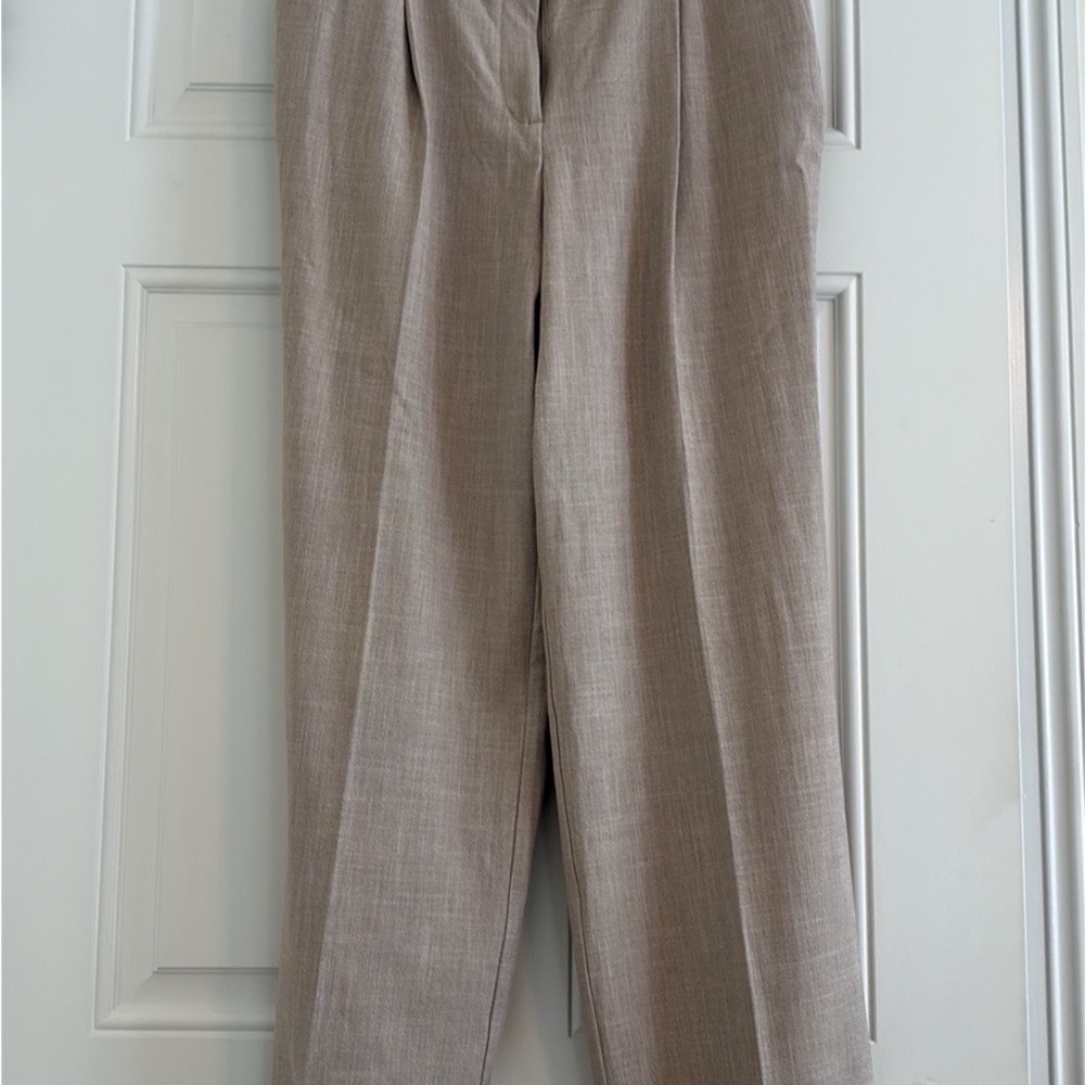 Tailored Women's Trousers in Light Taupe